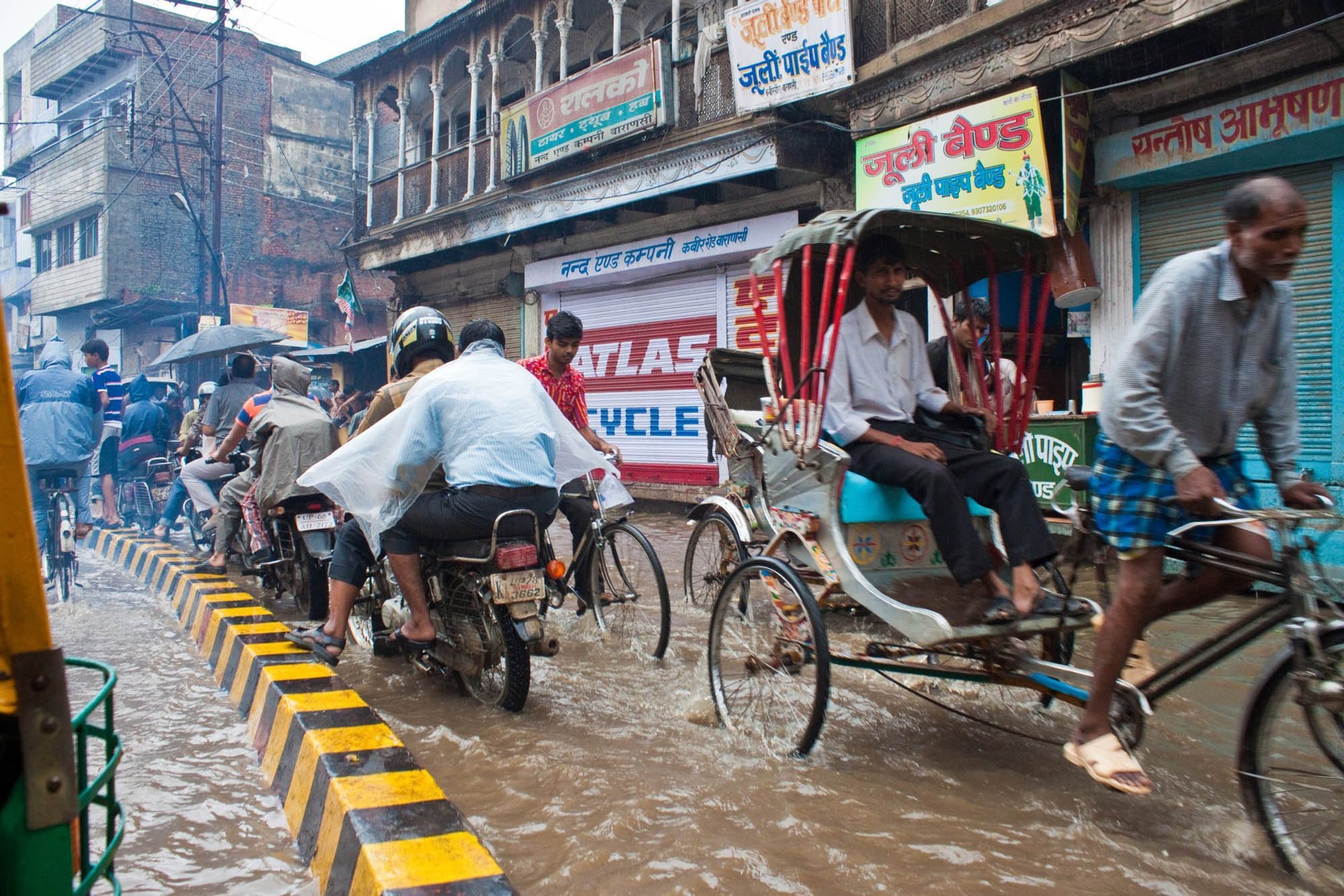 Climate experts help predict impact of Indian monsoons
