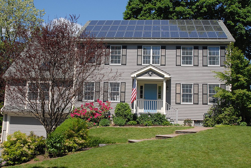 Big Utilities Are Embracing Small-Scale Rooftop Solar Market