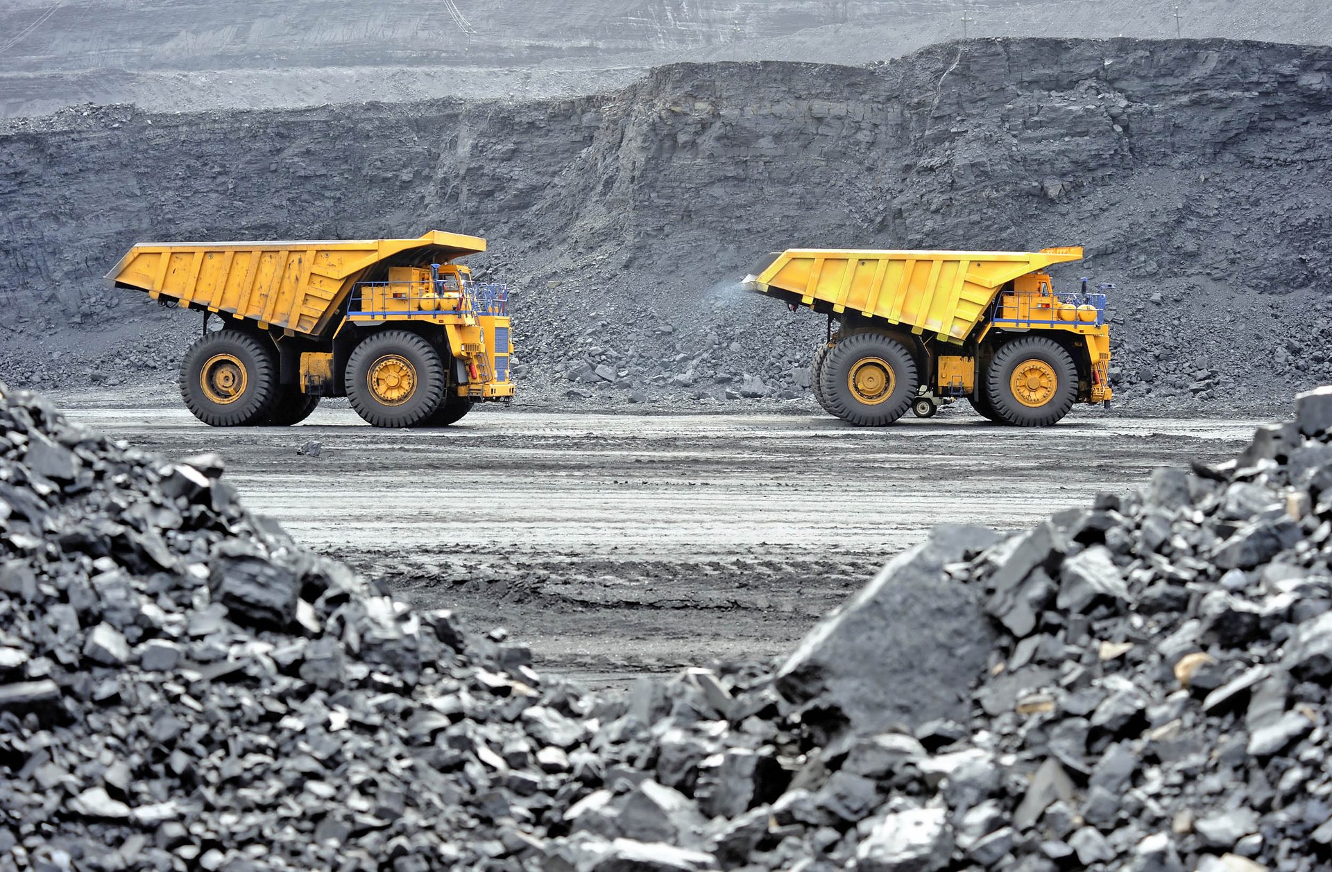 Wyoming votes to allow the first new coal mine in decades