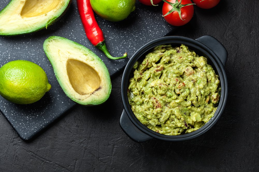 Tiny shot hole borers want our guacamole!