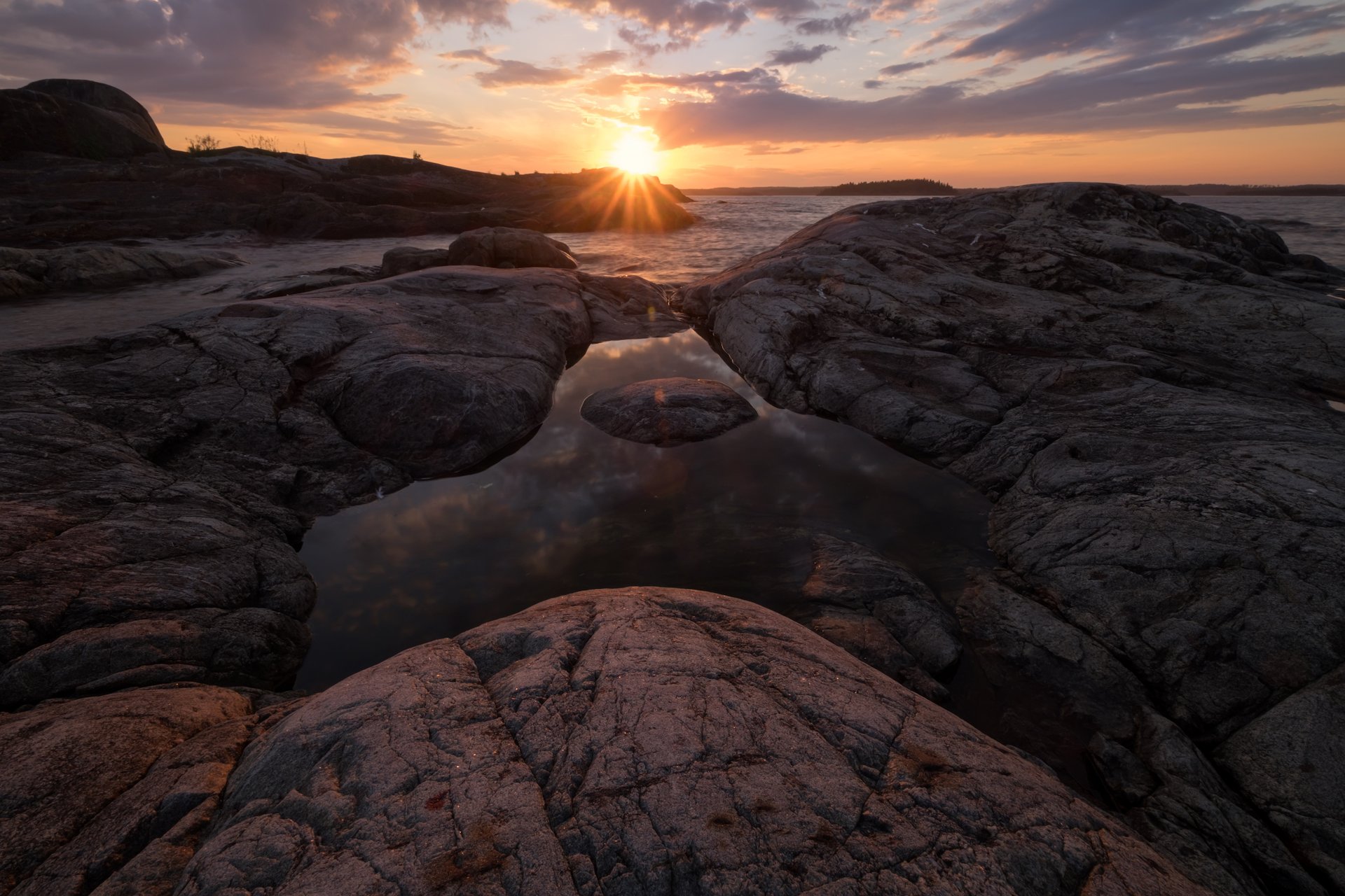 Nearly 4.3 billion-year-old trace of Earth's crust found