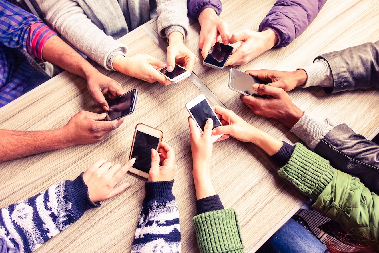 The mere presence of your smartphone causes brain drain