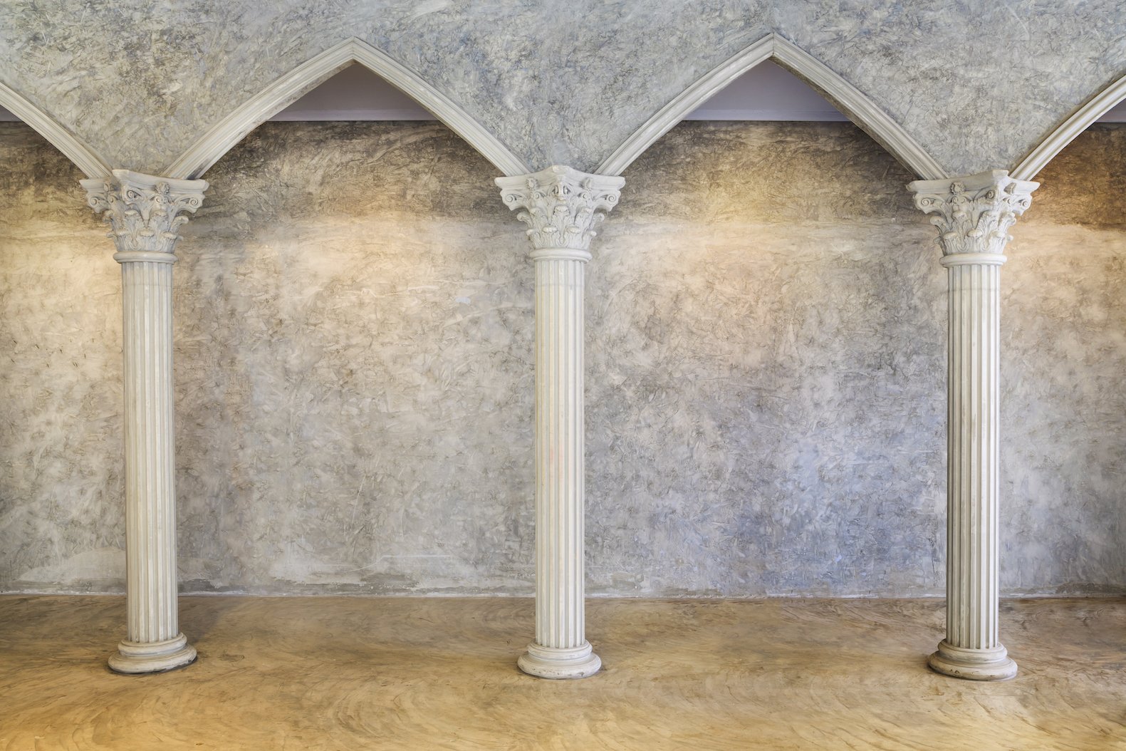 How seawater helps Ancient Roman concrete outlast modern concrete