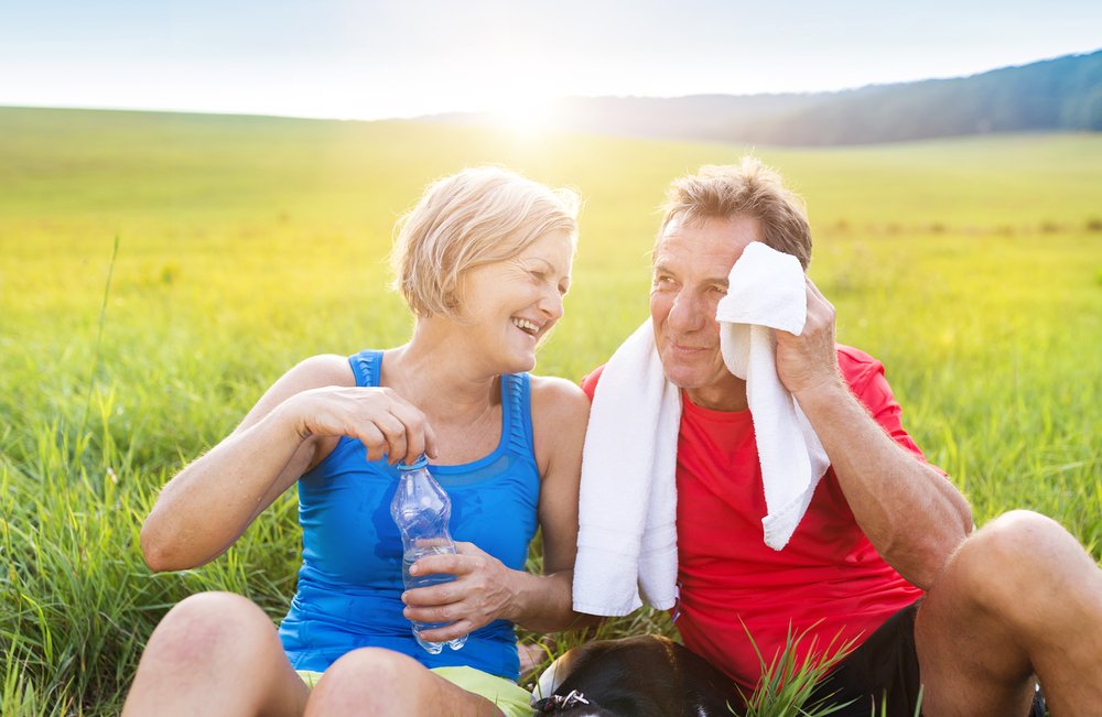 Seniors: drinking water during exercise boosts your brain