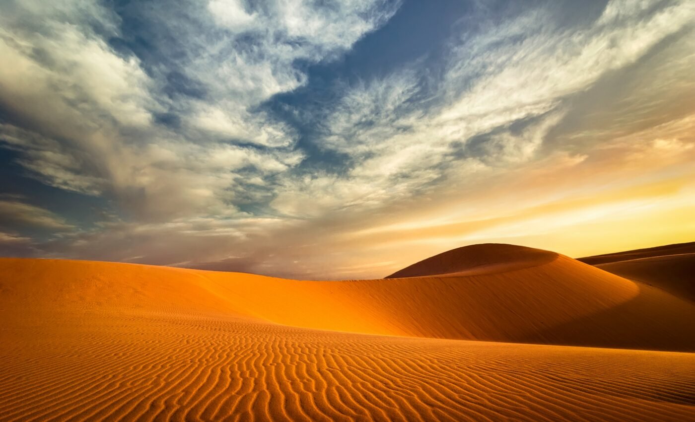 Desert microbes release greenhouse gases