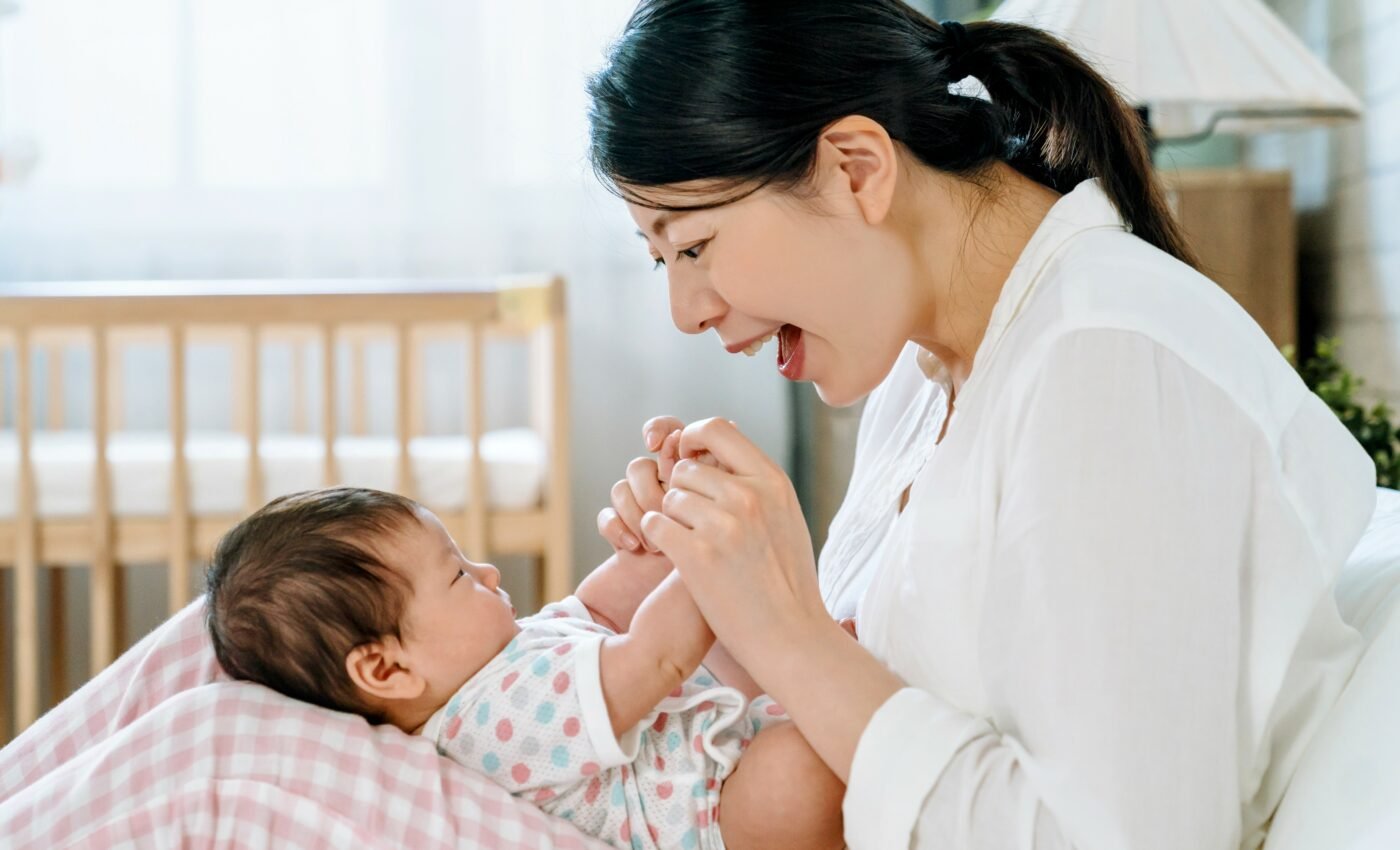 Mothers can use singing to engage with infants