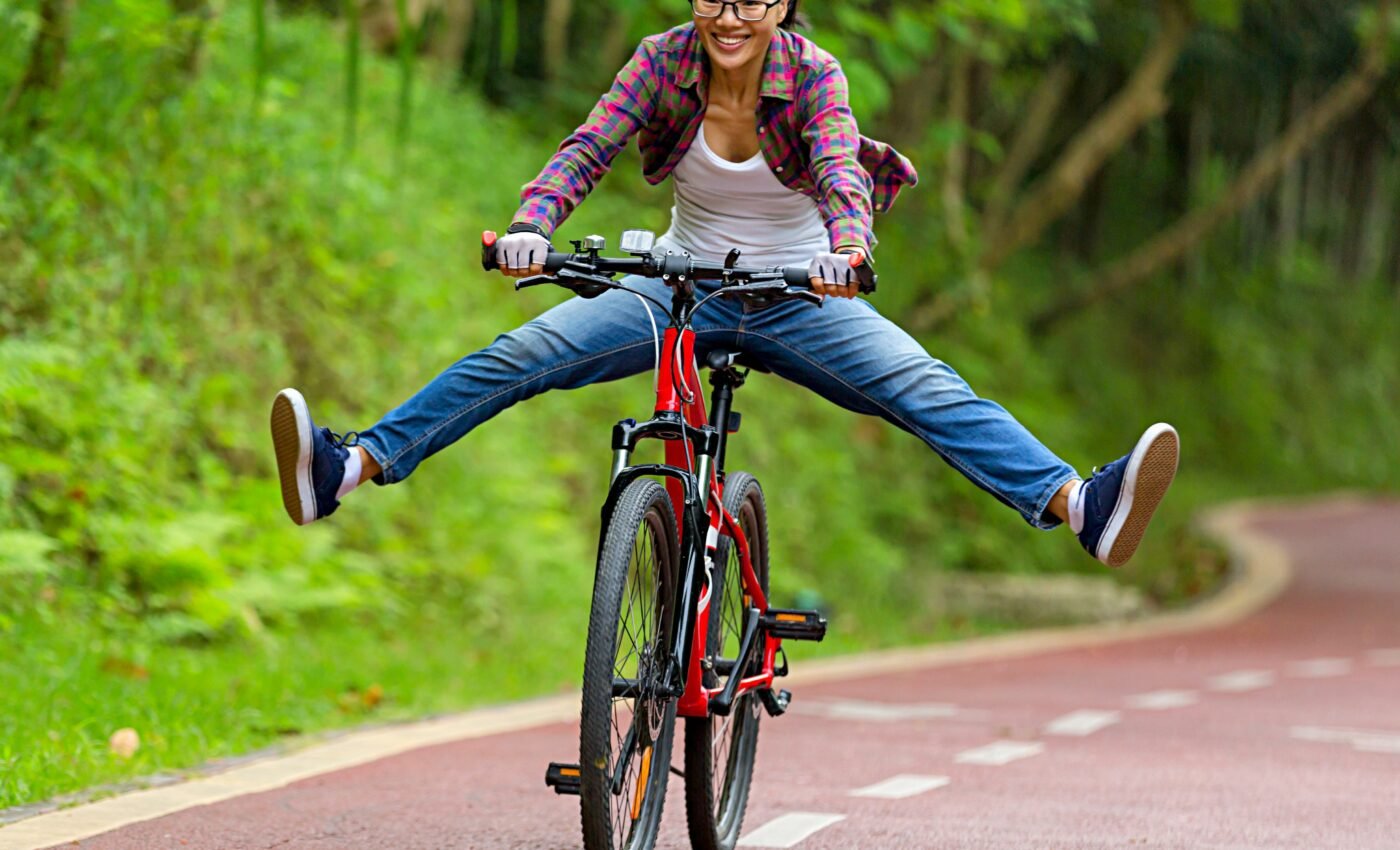 Exercise over social media: less stress, more life satisfaction