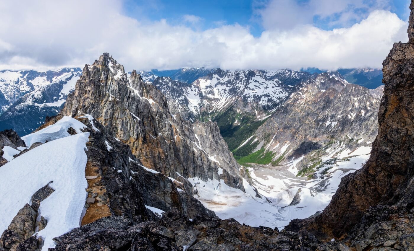 Despite record snowpack in the West, early melting could lead to water scarcity