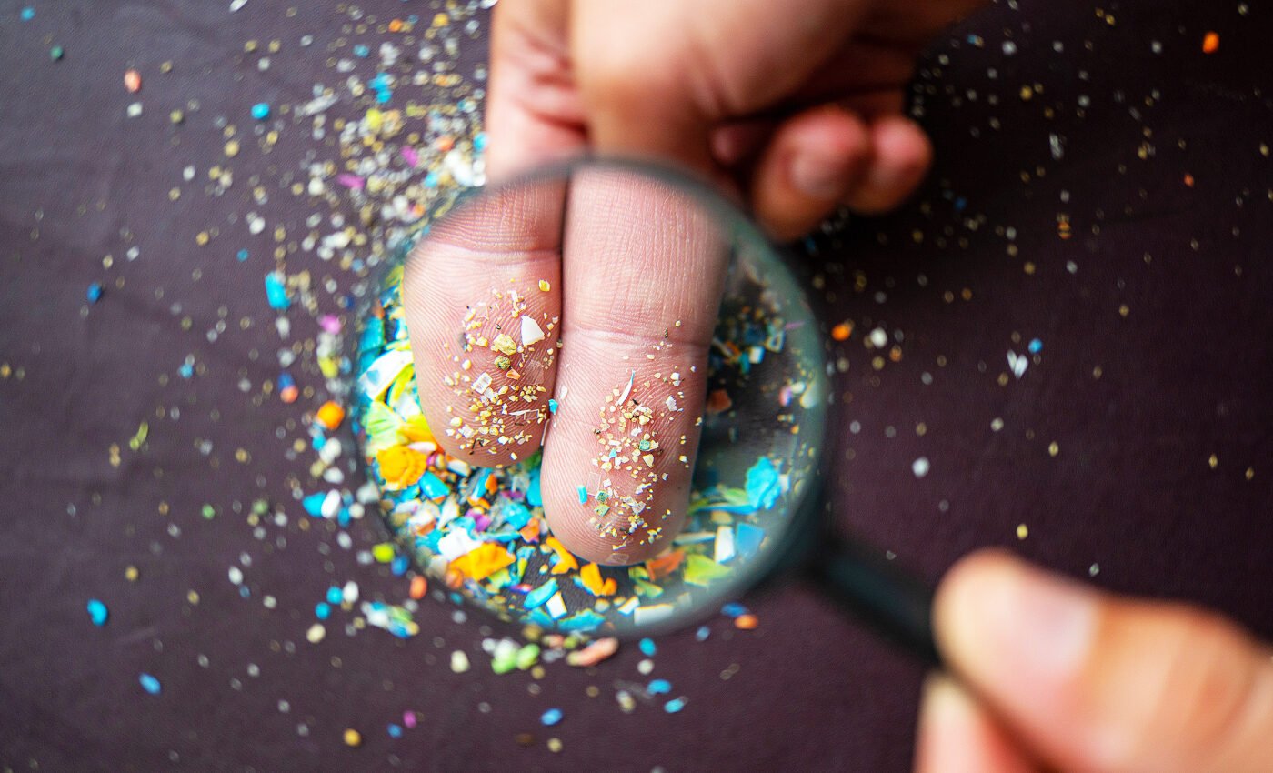 Microplastics contaminate all lakes and freshwater environments around the world