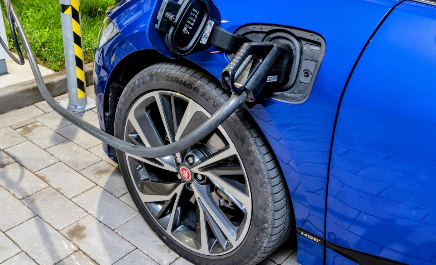 Hidden costs: Electric vehicle tires emit 20% more pollution
