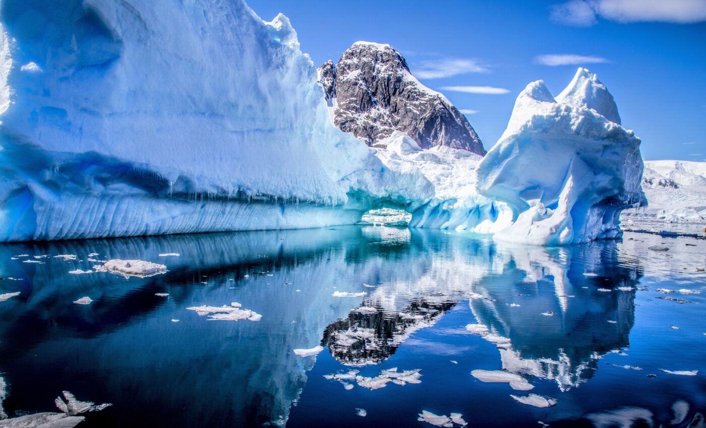 Startling decline in Antarctic sea ice is unprecedented in modern records