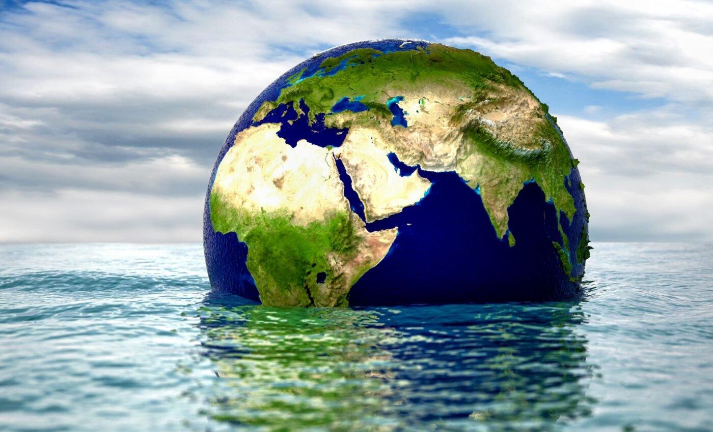 Climate collapse: UN chief urges COP28 leaders to get us out of "deep trouble"