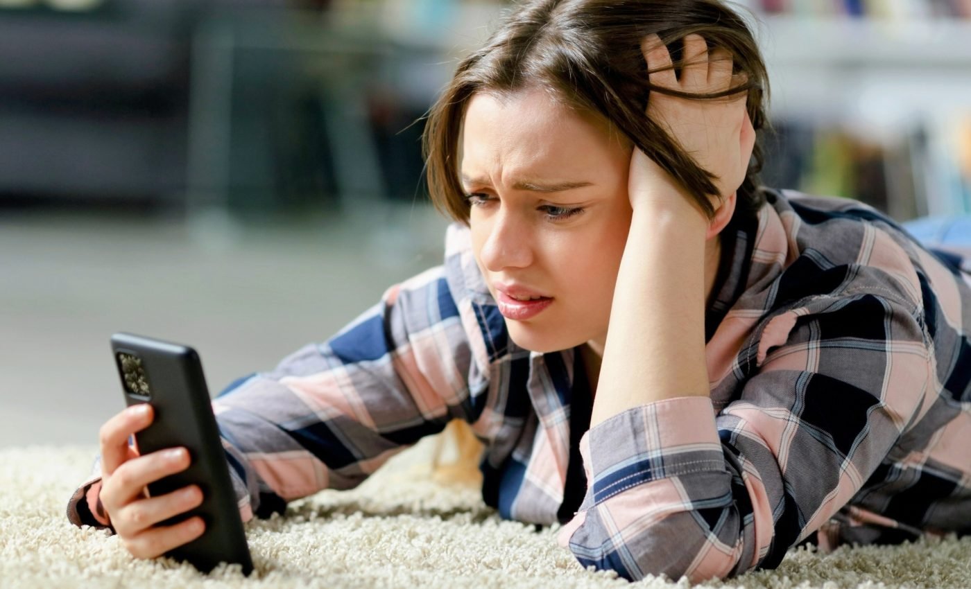 Social media pressure is straining teen friendships