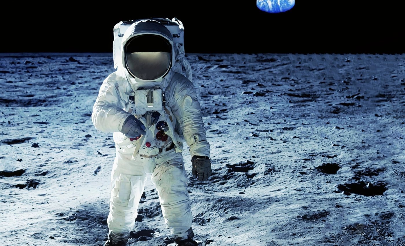 Flexible, wearable devices could track astronaut health in space